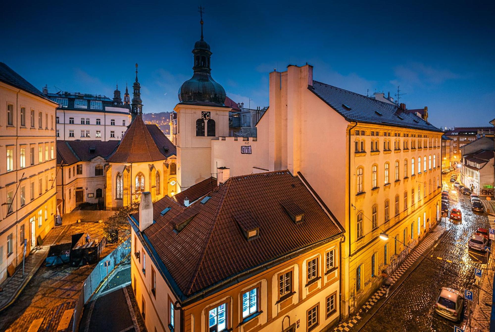Centrum Apartments Pstrossova Prag Zimmer foto